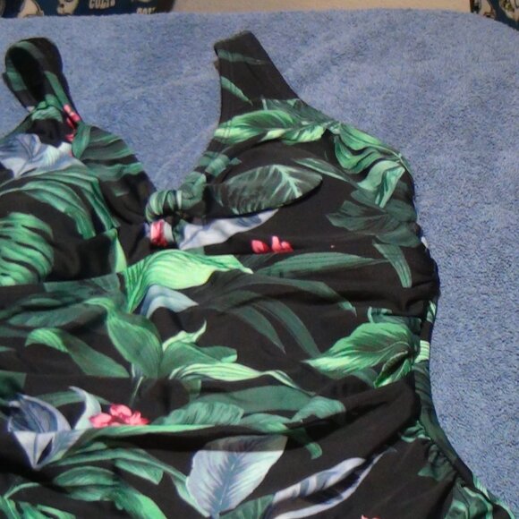 Kona Sol Women's Tummy Control Tie-Front One Piece Swimsuit 14,16,17,18,20,22,24 - Picture 5 of 16